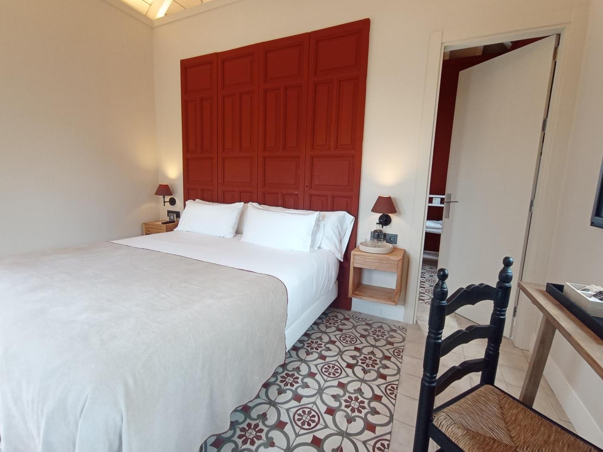 Uma Suites Parada Del Marques Sevilla Bagian luar foto
